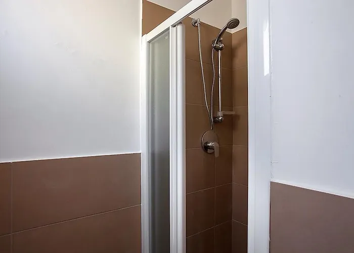 Spring Ξενοδοχείο 3*